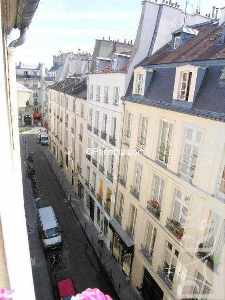 Furnished location rental paris Le Marais 75004 Paris