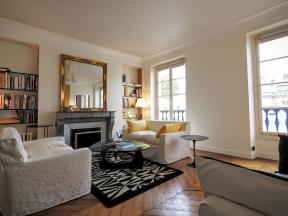 Visit our selection of long term apartments rental in Paris on Paristay ...